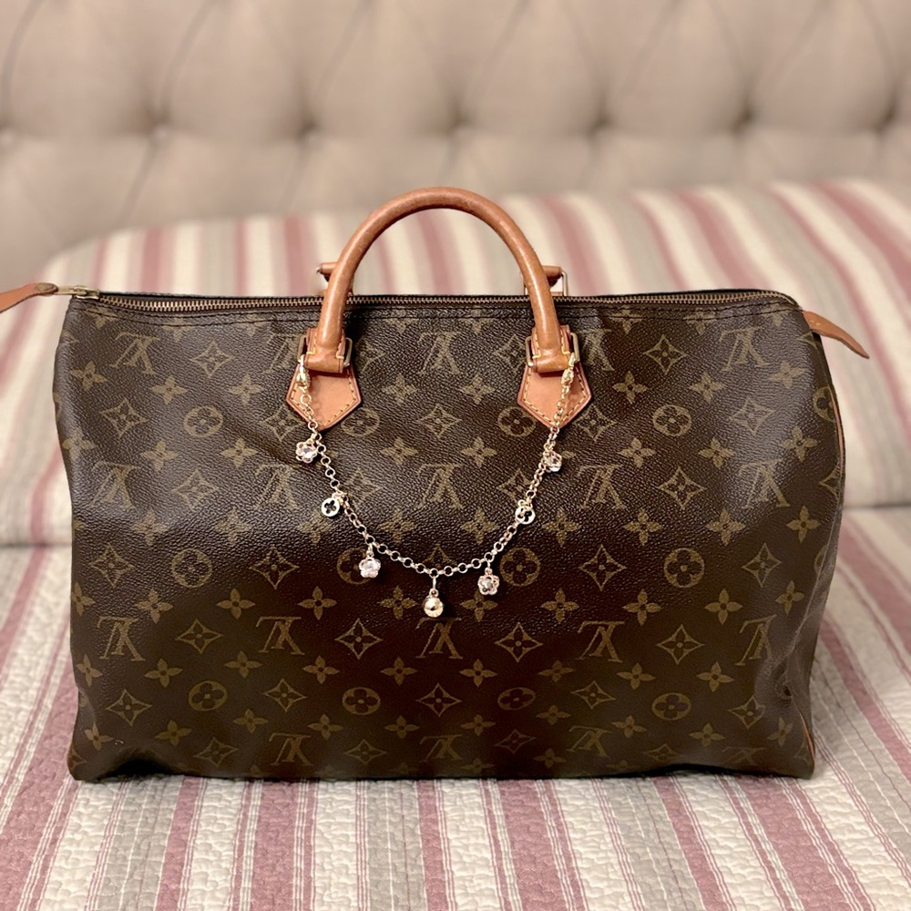 AUTHENTIC Louis Vuitton Speedy 40 Monogram made in France